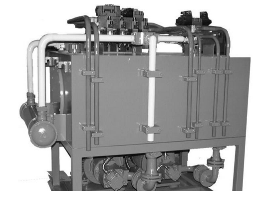                                液壓油選配的依據